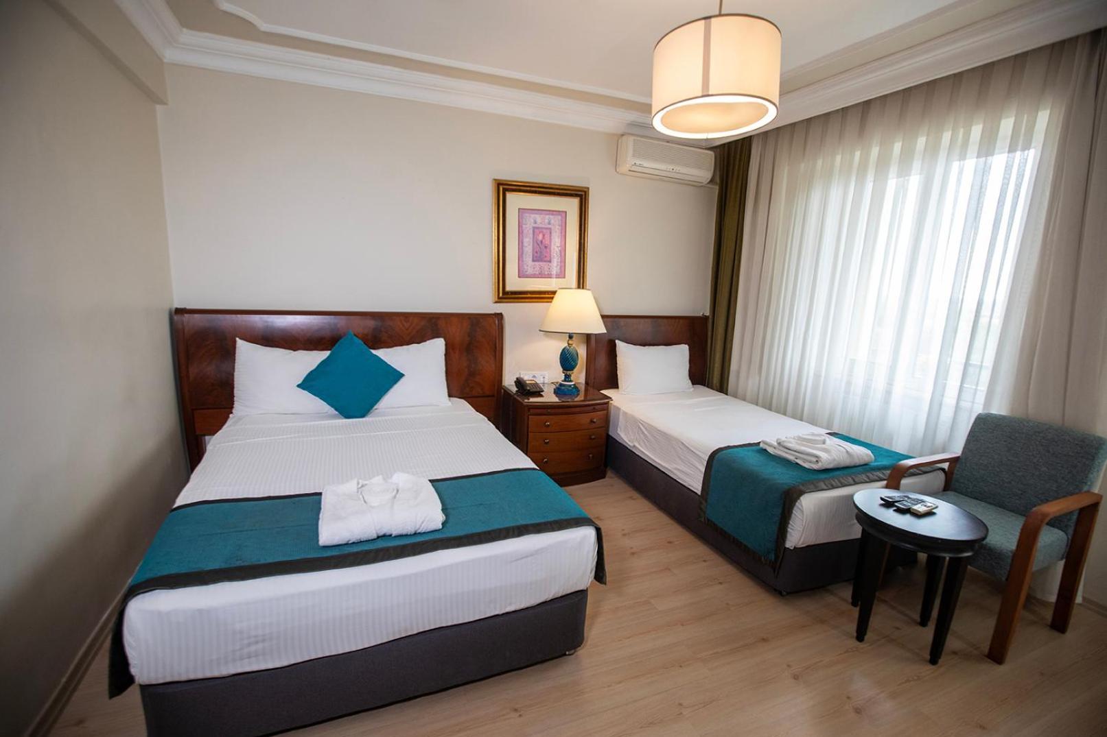 Hotel Simsek エディルネ エクステリア 写真